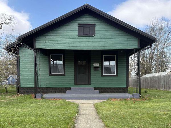 1527 S UNION Street, Kokomo, IN 46902