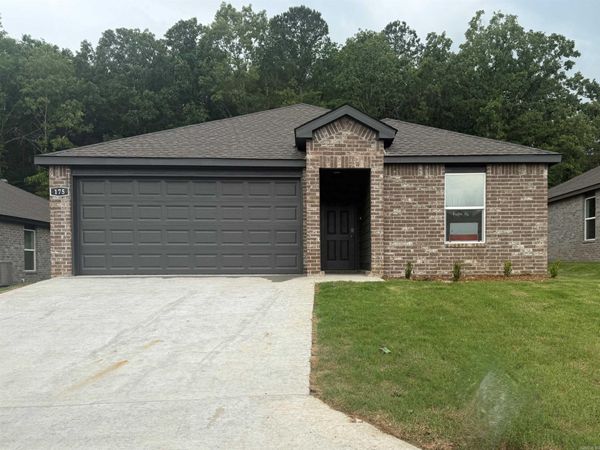 175 Bighorn Trail, Maumelle, AR 72113