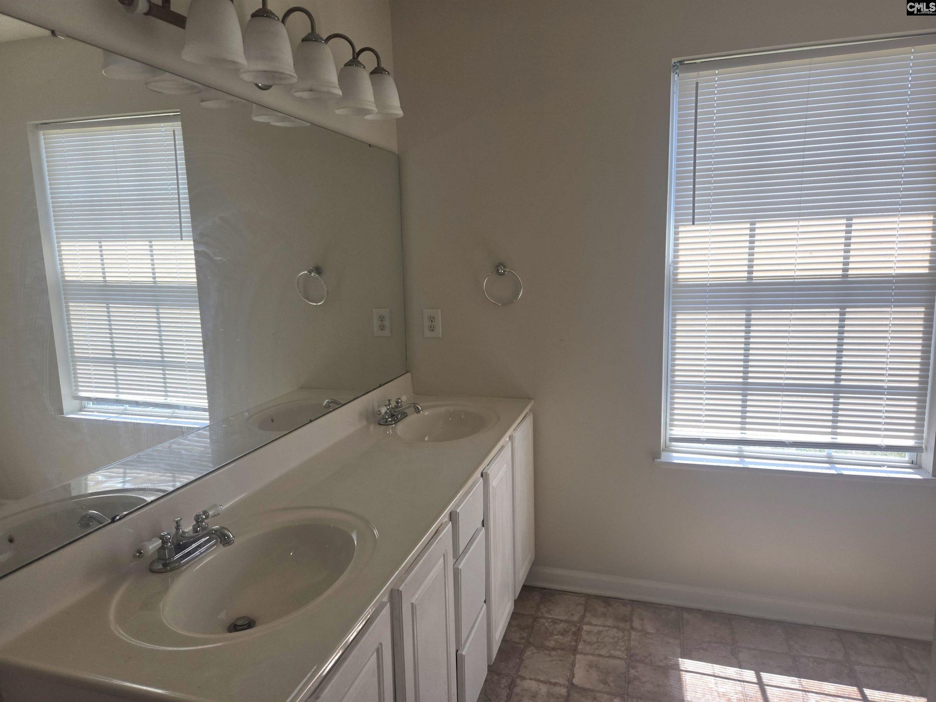 120 Curvewood Road Photo 13