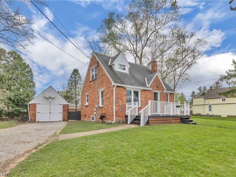 304 E Union Street, Medina, OH 44256 Photo 1