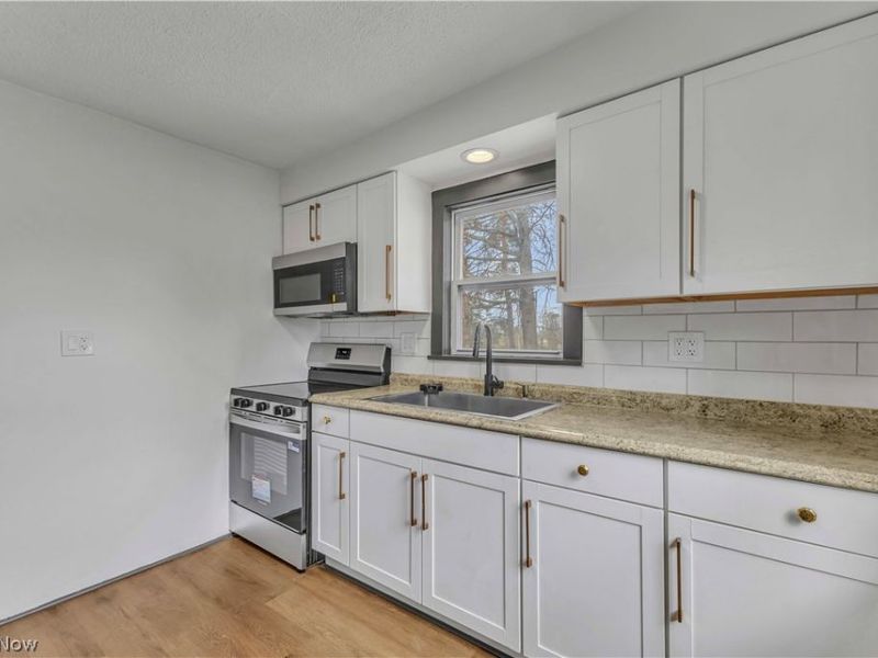 304 E Union Street, Medina, OH 44256 Photo 15