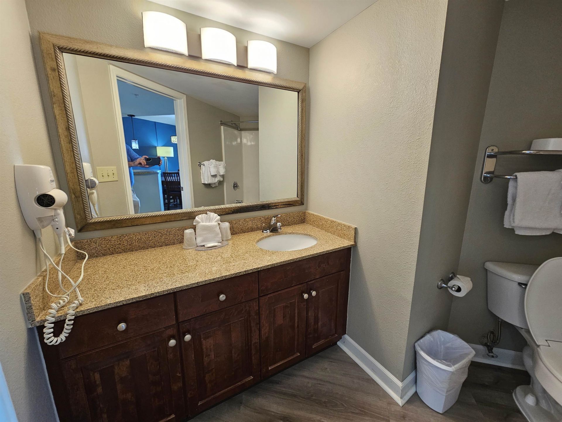 5200 N Ocean Blvd. Photo 19