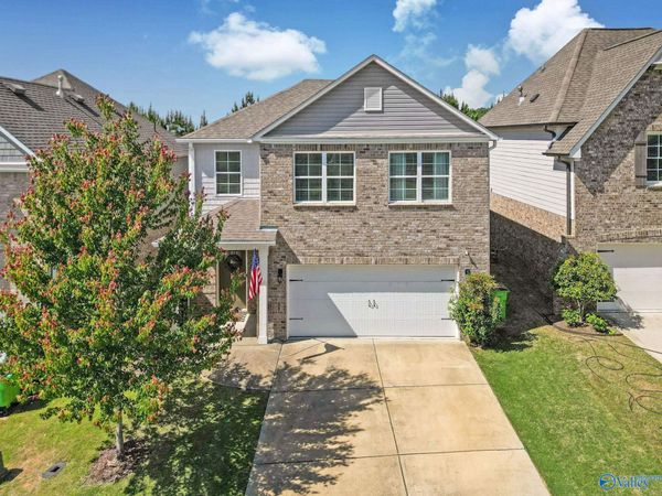 670 Johnnys Cove, Leeds, AL 35094