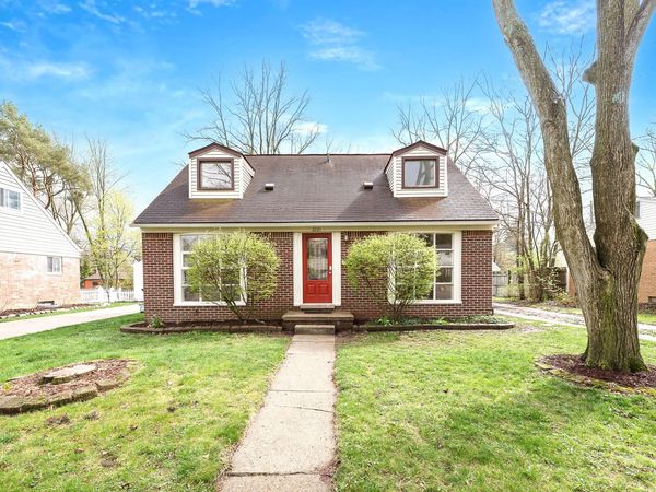 2221 Walter Drive, Ann Arbor, MI 48103