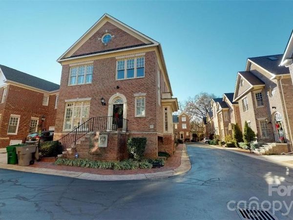 1141 Dilworth Crescent Row, Charlotte, NC 28203