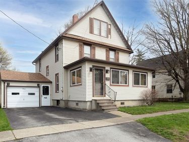 7 Genesee Street E, Perry, NY 14530