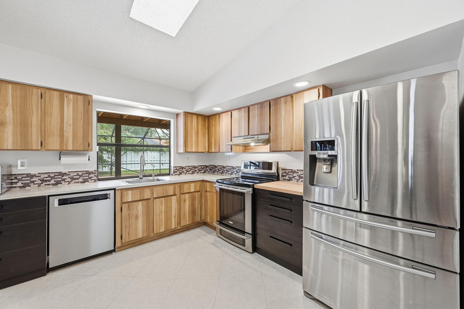 8857 NW 3rd Place, Coral Springs, FL 33071 Photo