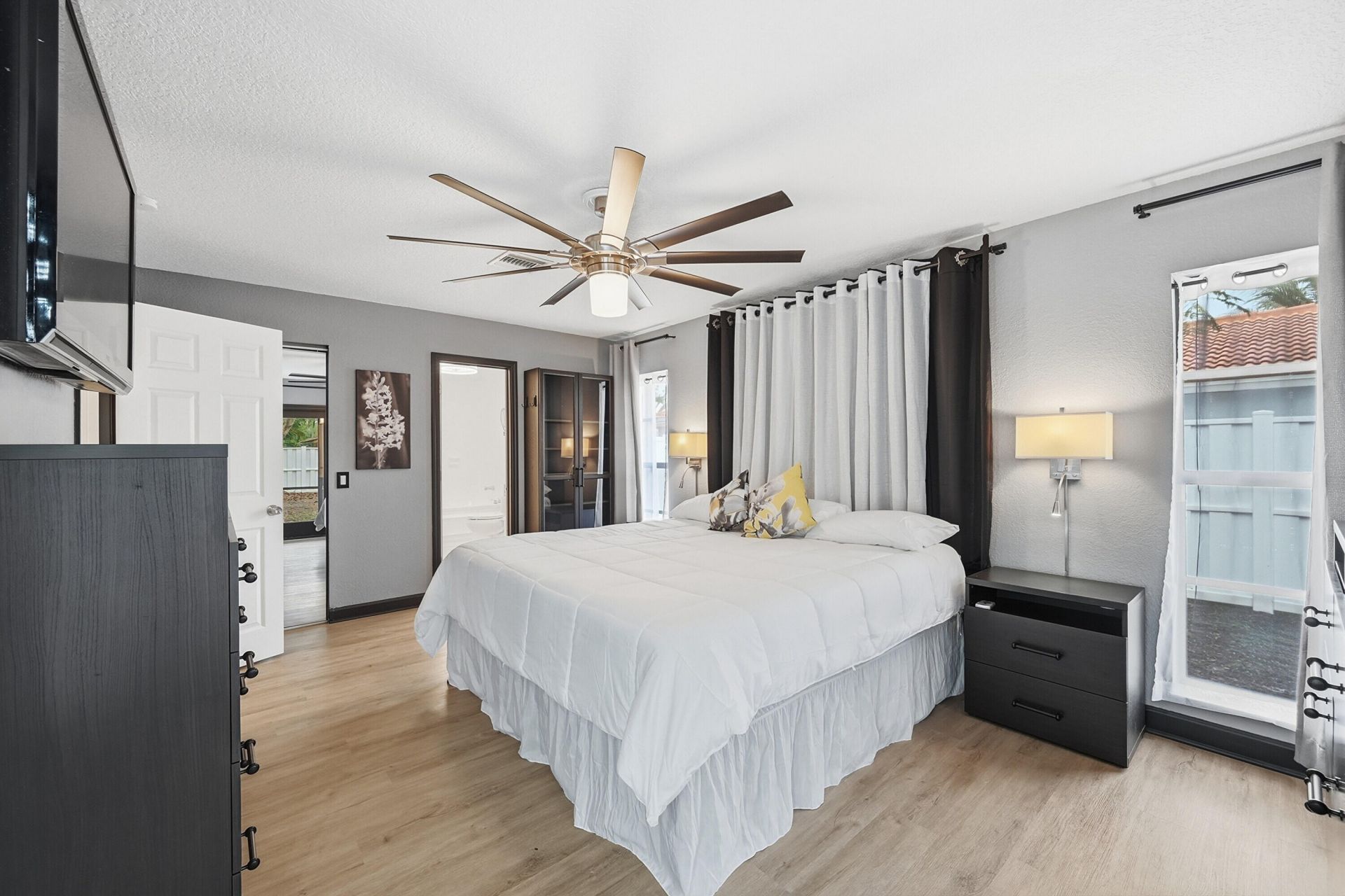 8857 NW 3rd Place, Coral Springs, FL 33071 Photo