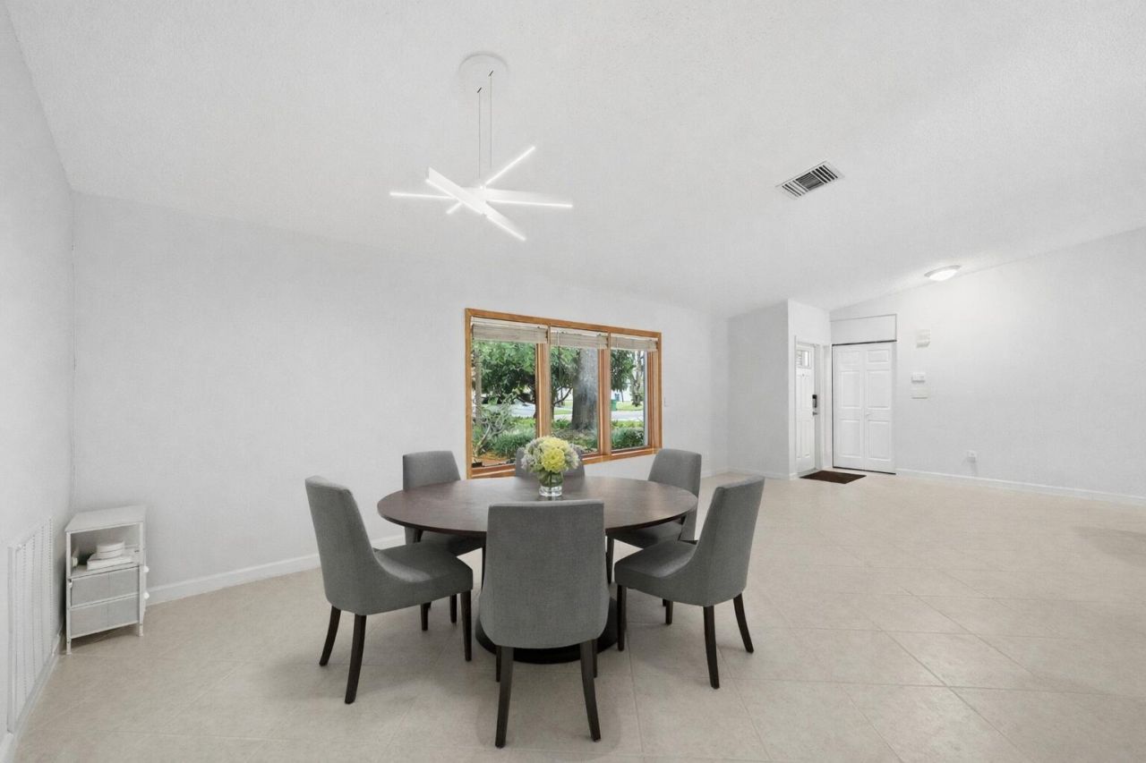 8857 NW 3rd Place, Coral Springs, FL 33071 Photo