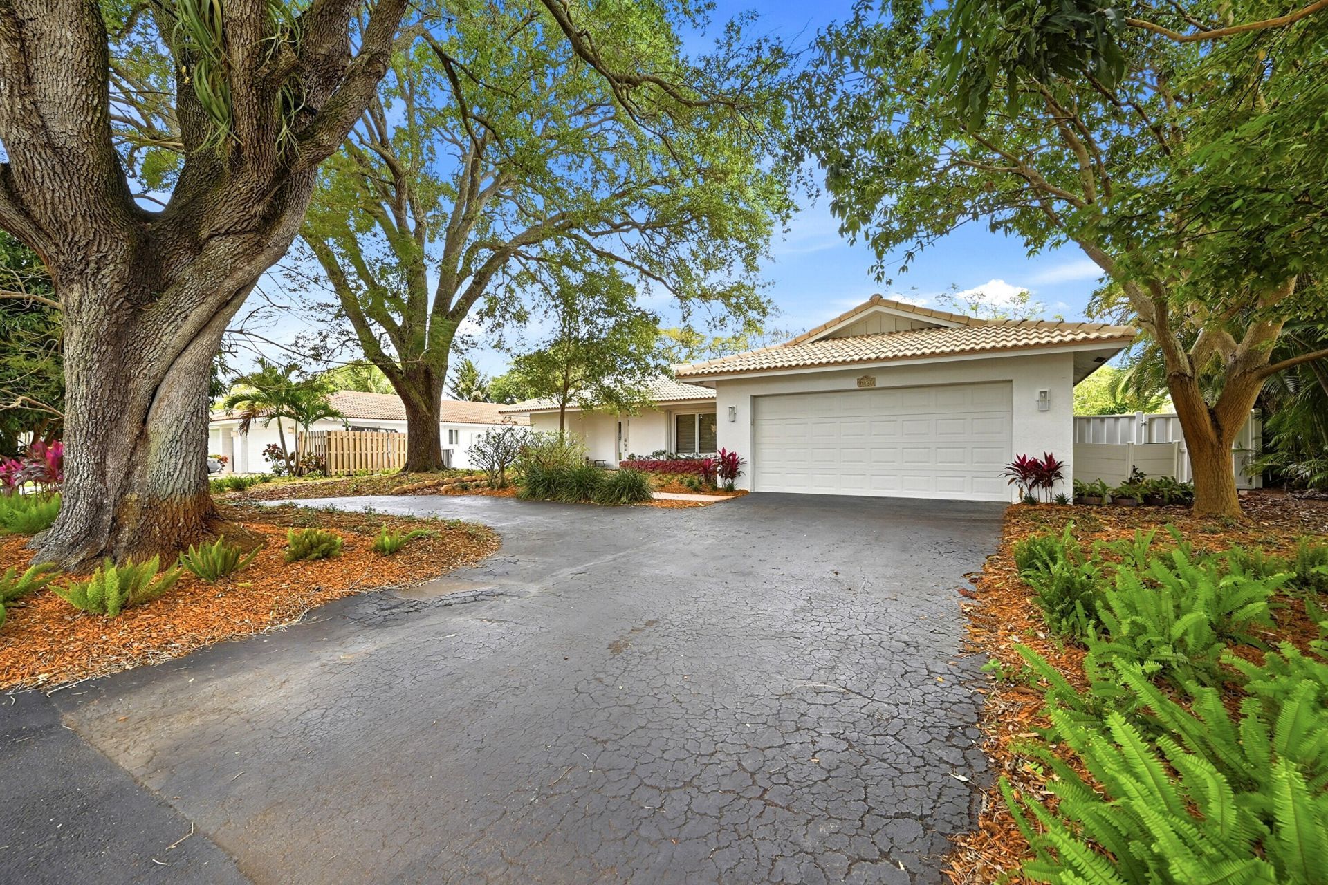 8857 NW 3rd Place, Coral Springs, FL 33071 Photo