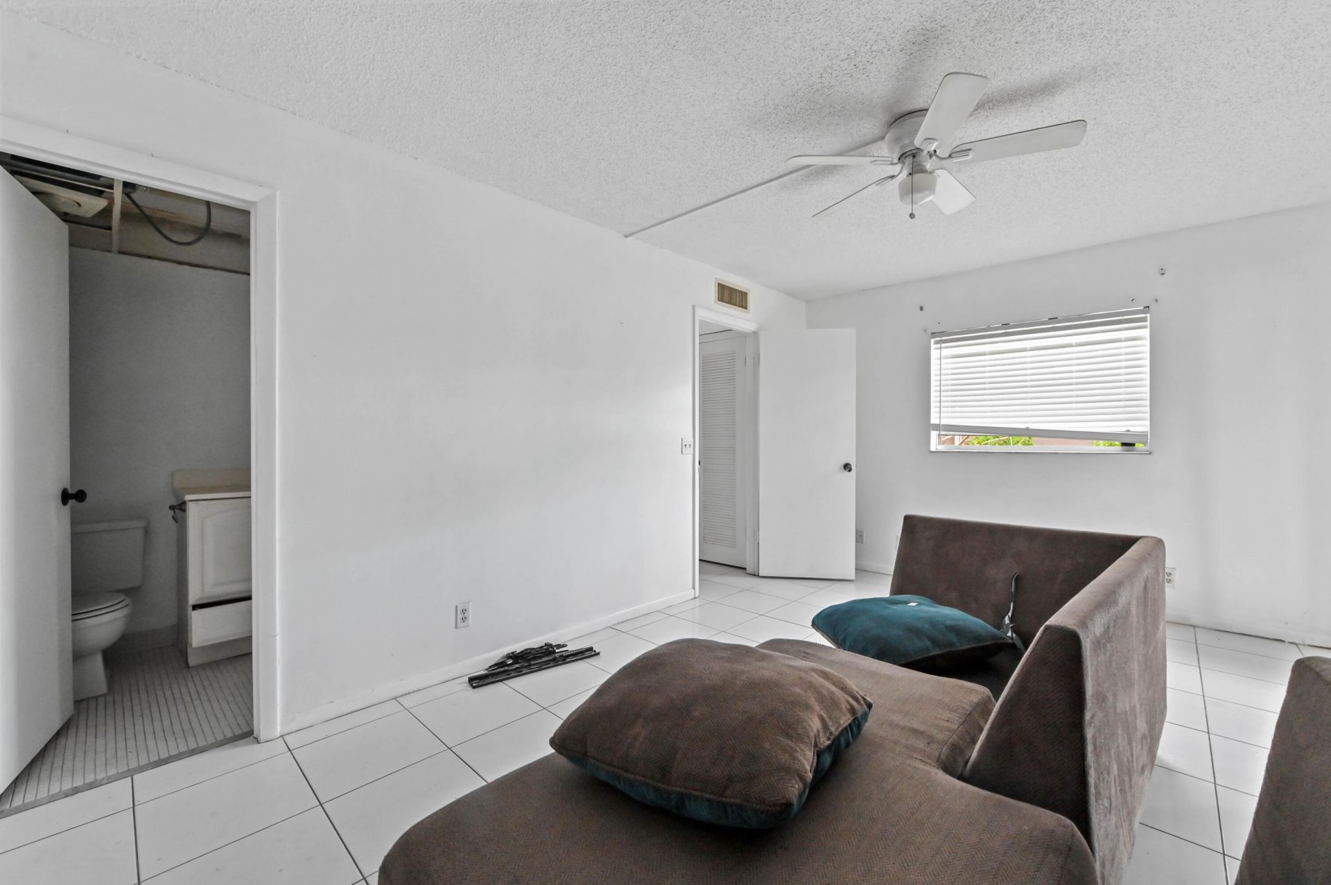 343 Capri, Unit H, Delray Beach, FL 33484 Photo