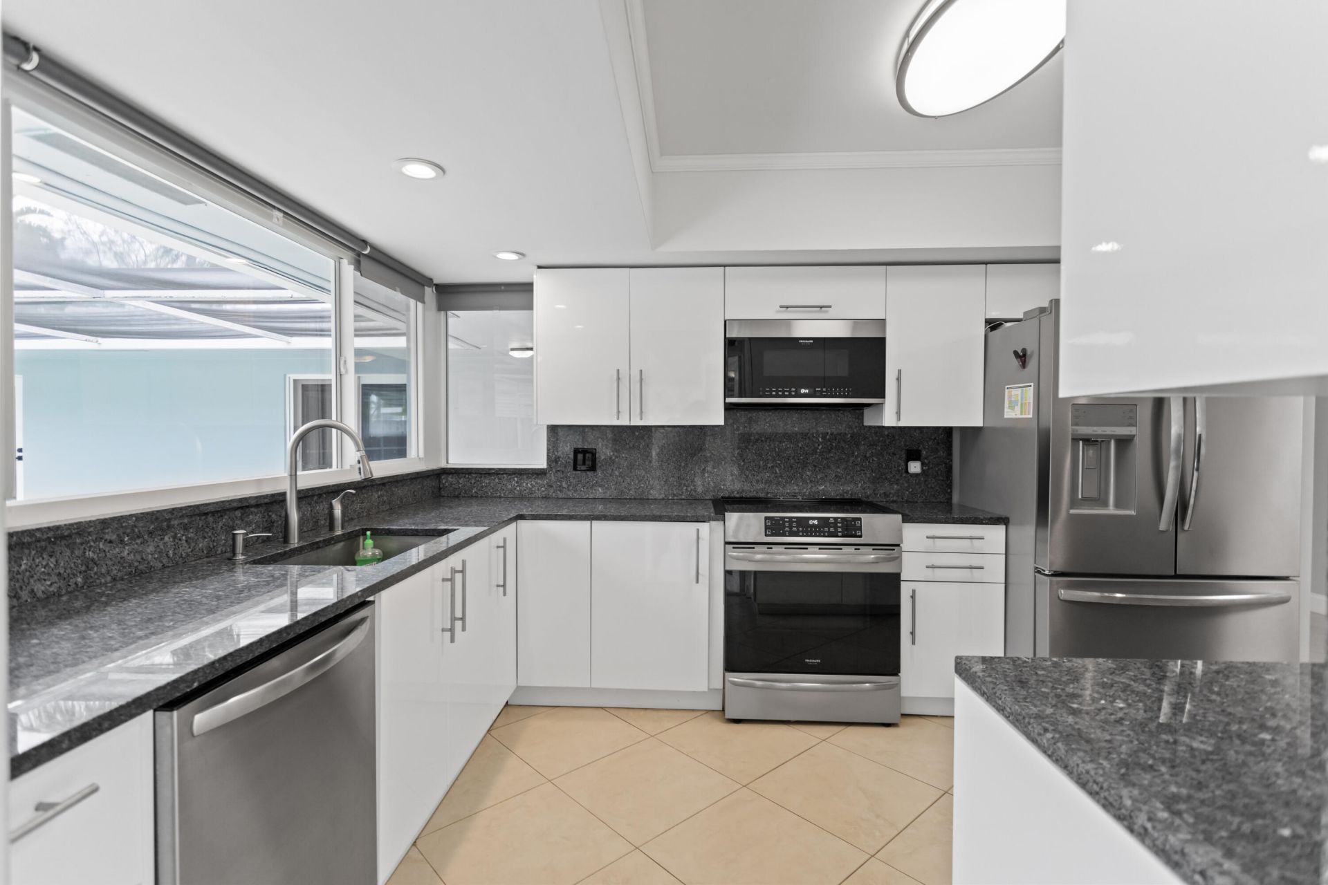 5281 SW 4th Court, Plantation, FL 33317 Photo