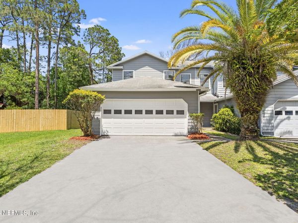 4047 LAURELWOOD Drive, Jacksonville, FL 32257