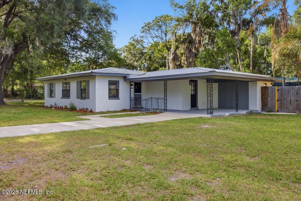 120 E Oak Hill Drive, Palatka, FL 32177 Photo