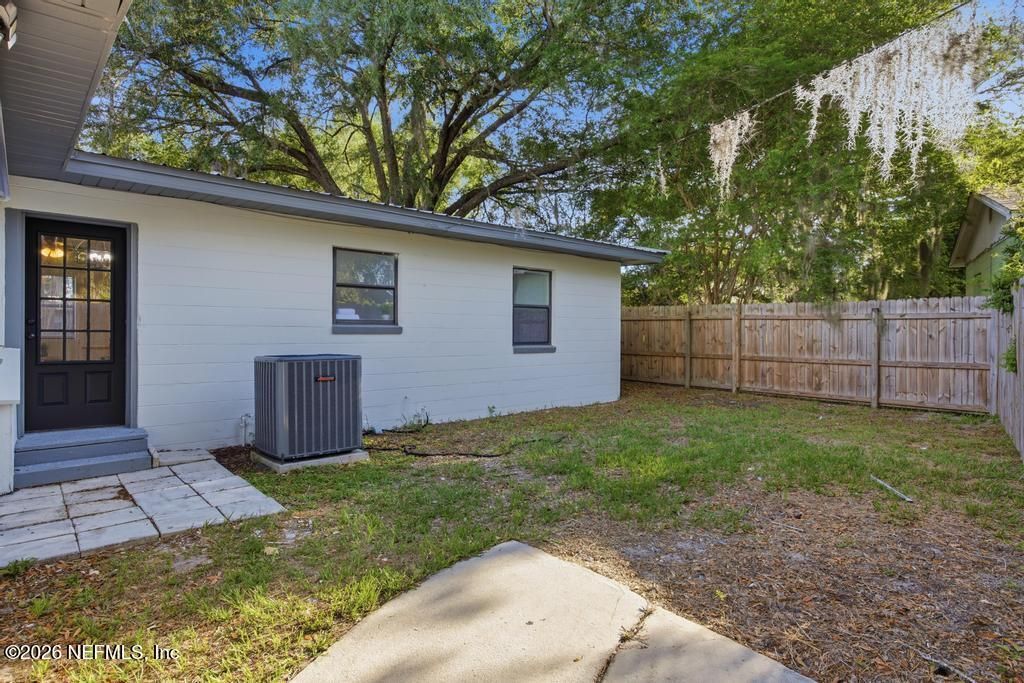 120 E Oak Hill Drive, Palatka, FL 32177 Photo