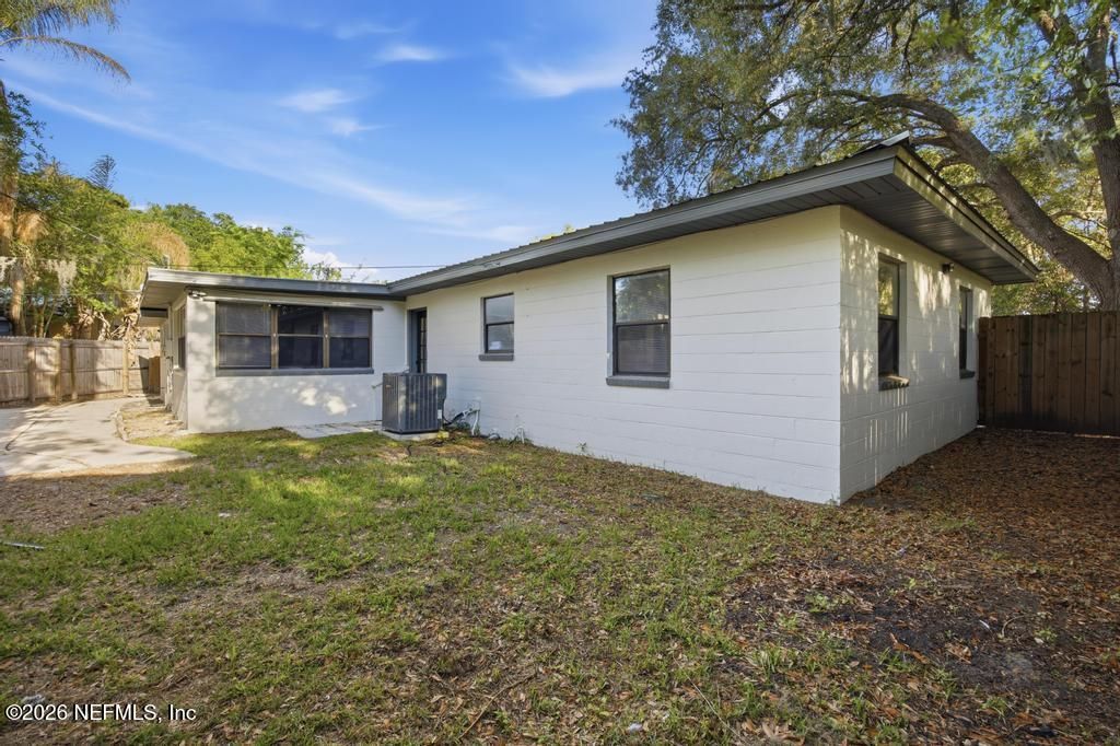 120 E Oak Hill Drive, Palatka, FL 32177 Photo