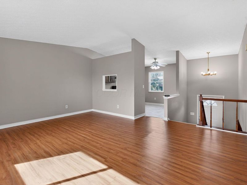 6449 Gunstock Court, Reynoldsburg, OH 43068 Photo 13