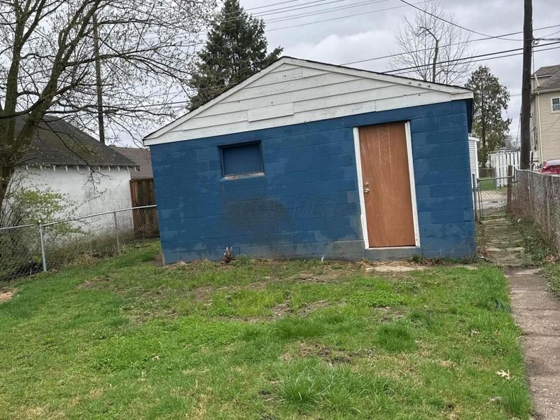 429 S Harris Avenue, Columbus, OH 43204 Photo 2