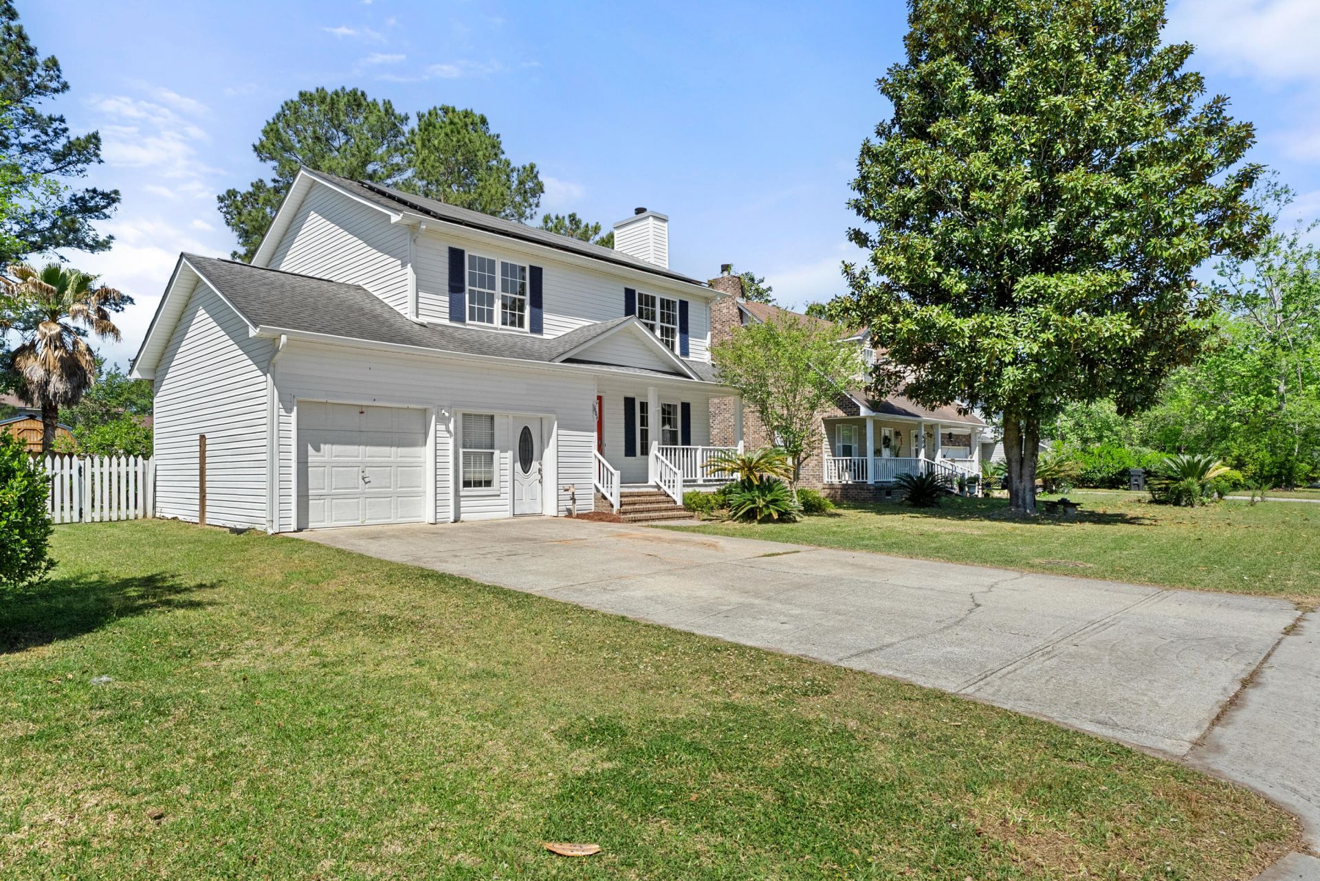 606 Dolphin Drive Photo 5