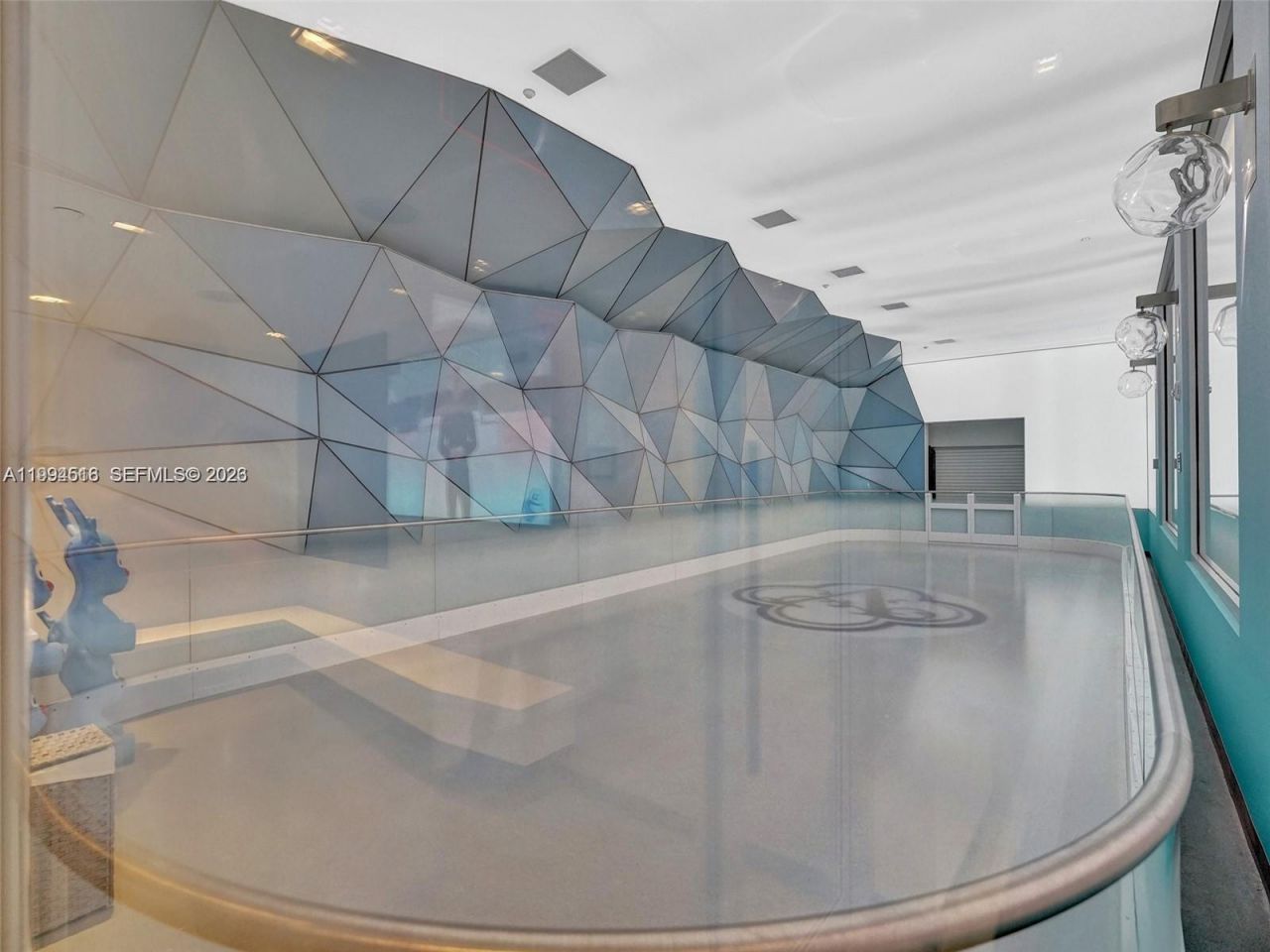 17901 Collins, Unit 2301, Sunny Isles Beach, FL 33160 Photo