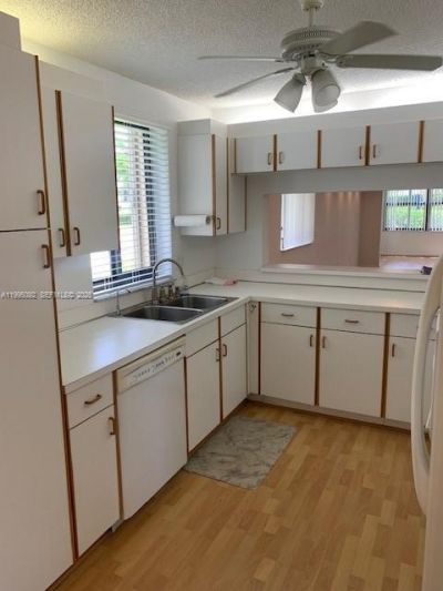 10623 W Clairmont Cir, Unit 101, Tamarac, FL 33321 Photo