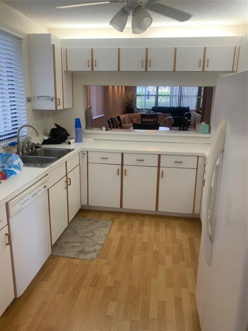 10623 W Clairmont Cir, Unit 101, Tamarac, FL 33321 Photo