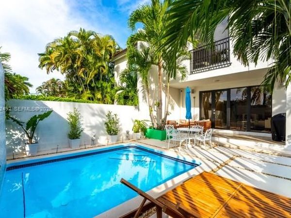 2766 SW 33rd Ave, Unit 2766, Miami, FL 33133