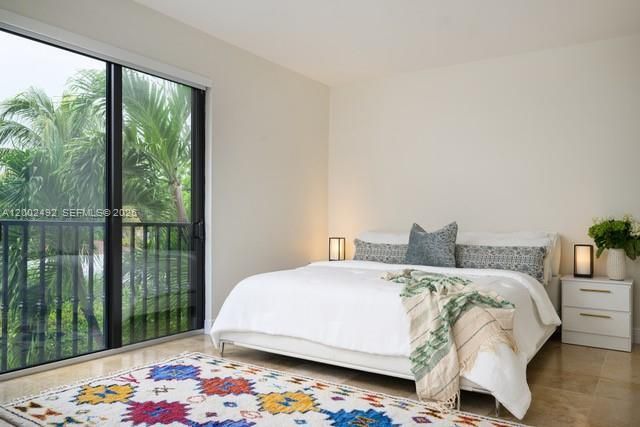 2766 SW 33rd Ave, Unit 2766, Miami, FL 33133 Photo