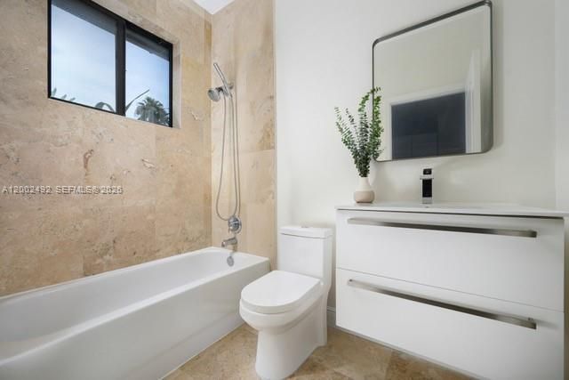 2766 SW 33rd Ave, Unit 2766, Miami, FL 33133 Photo