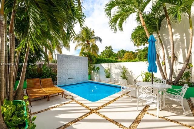 2766 SW 33rd Ave, Unit 2766, Miami, FL 33133 Photo