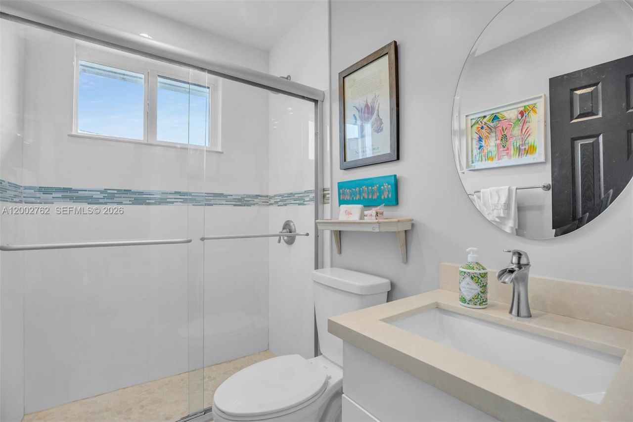 128 Dove Ave, Key Largo, FL 33070 Photo