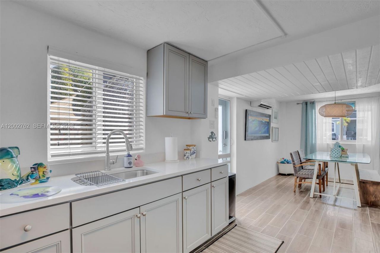 128 Dove Ave, Key Largo, FL 33070 Photo