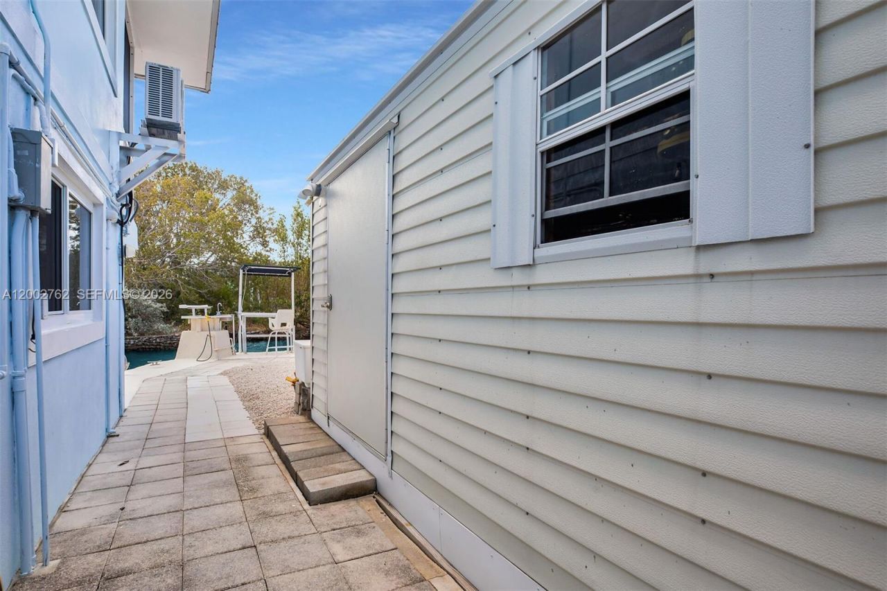 128 Dove Ave, Key Largo, FL 33070 Photo