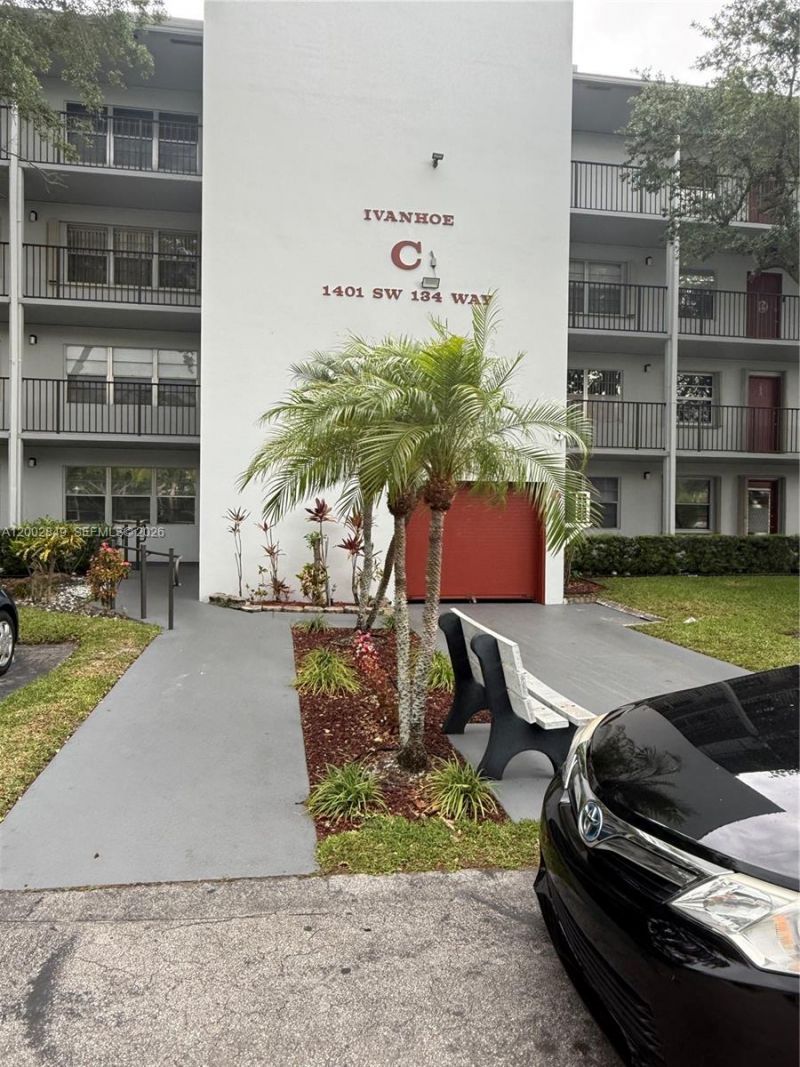 1401 SW 134th Way, Unit 106C, Pembroke Pines, FL 33027 Photo