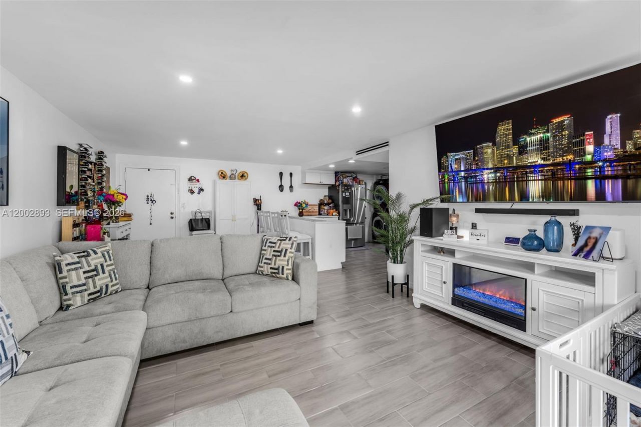 13700 SW 62nd St, Unit 244, Miami, FL 33183 Photo