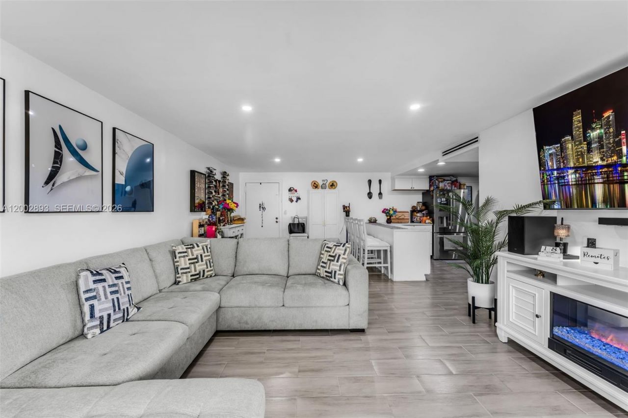 13700 SW 62nd St, Unit 244, Miami, FL 33183 Photo