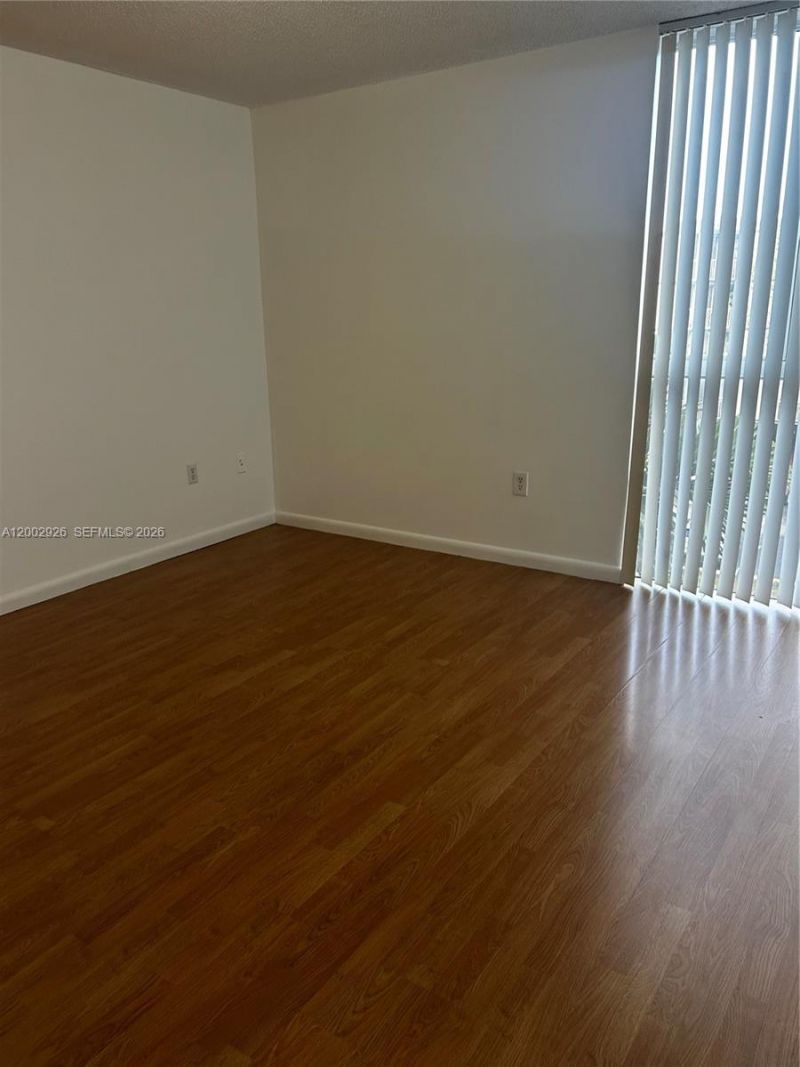 6955 NW 186th St, Unit F407, Hialeah, FL 33015 Photo