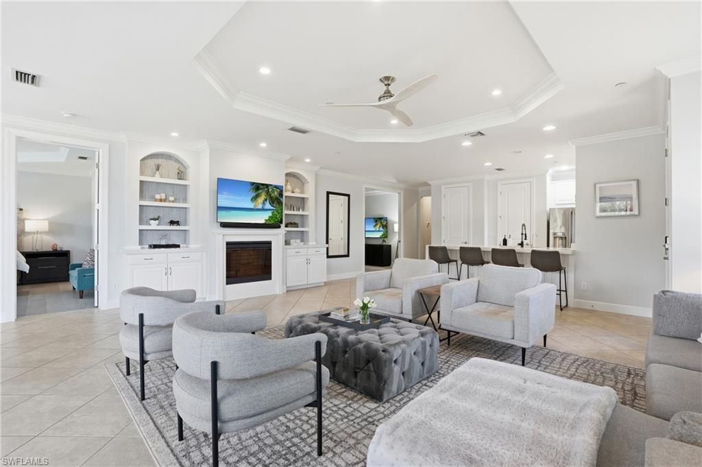 8777 Bellano Ct, Unit 101, Naples, FL 34119 Photo