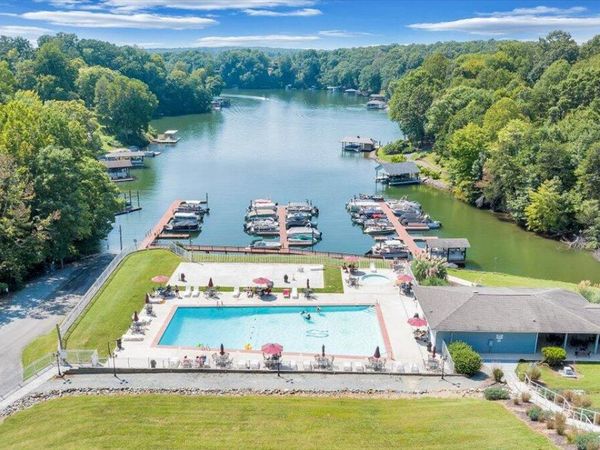 1085 BLUEWATER DR , UNIT 115, Moneta, VA 24121