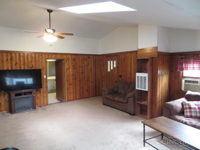 6946 Mountain View Drive, Hillsboro, OH 45133 Photo 11