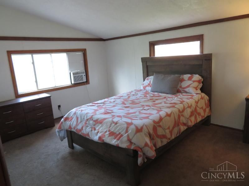 6946 Mountain View Drive, Hillsboro, OH 45133 Photo 13