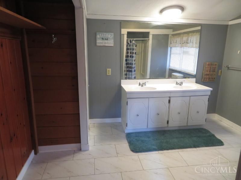 6946 Mountain View Drive, Hillsboro, OH 45133 Photo 15