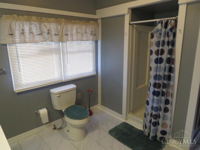 6946 Mountain View Drive, Hillsboro, OH 45133 Photo 17