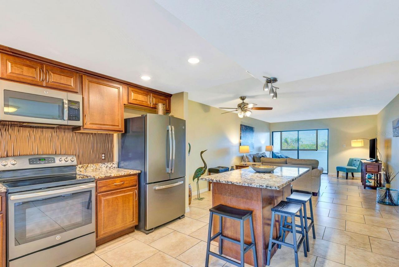 350 S Polk Drive, Unit 302, Sarasota, FL 34236 Photo