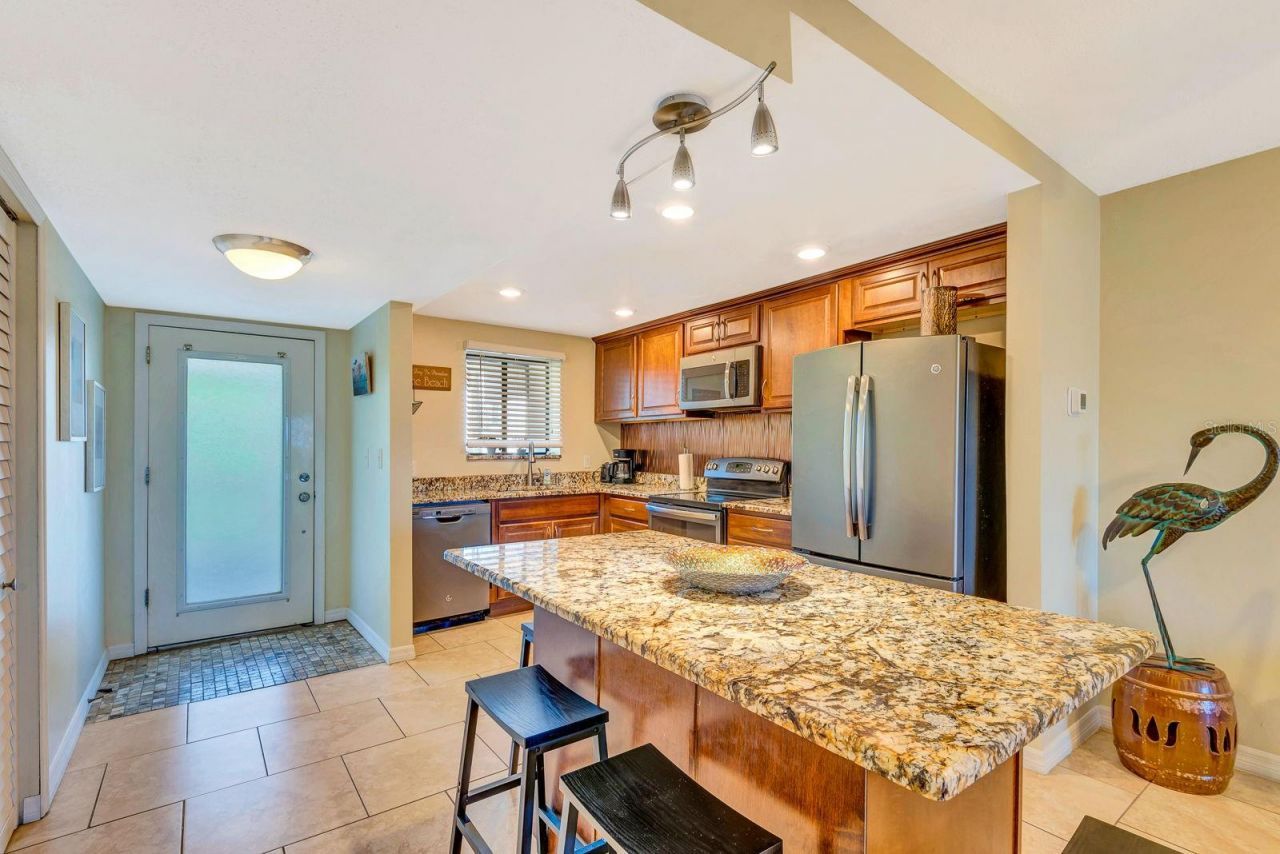 350 S Polk Drive, Unit 302, Sarasota, FL 34236 Photo