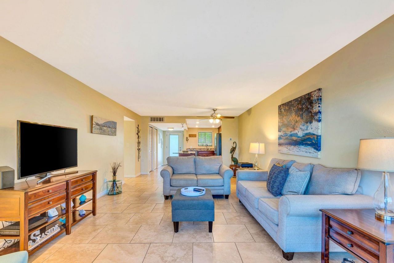 350 S Polk Drive, Unit 302, Sarasota, FL 34236 Photo