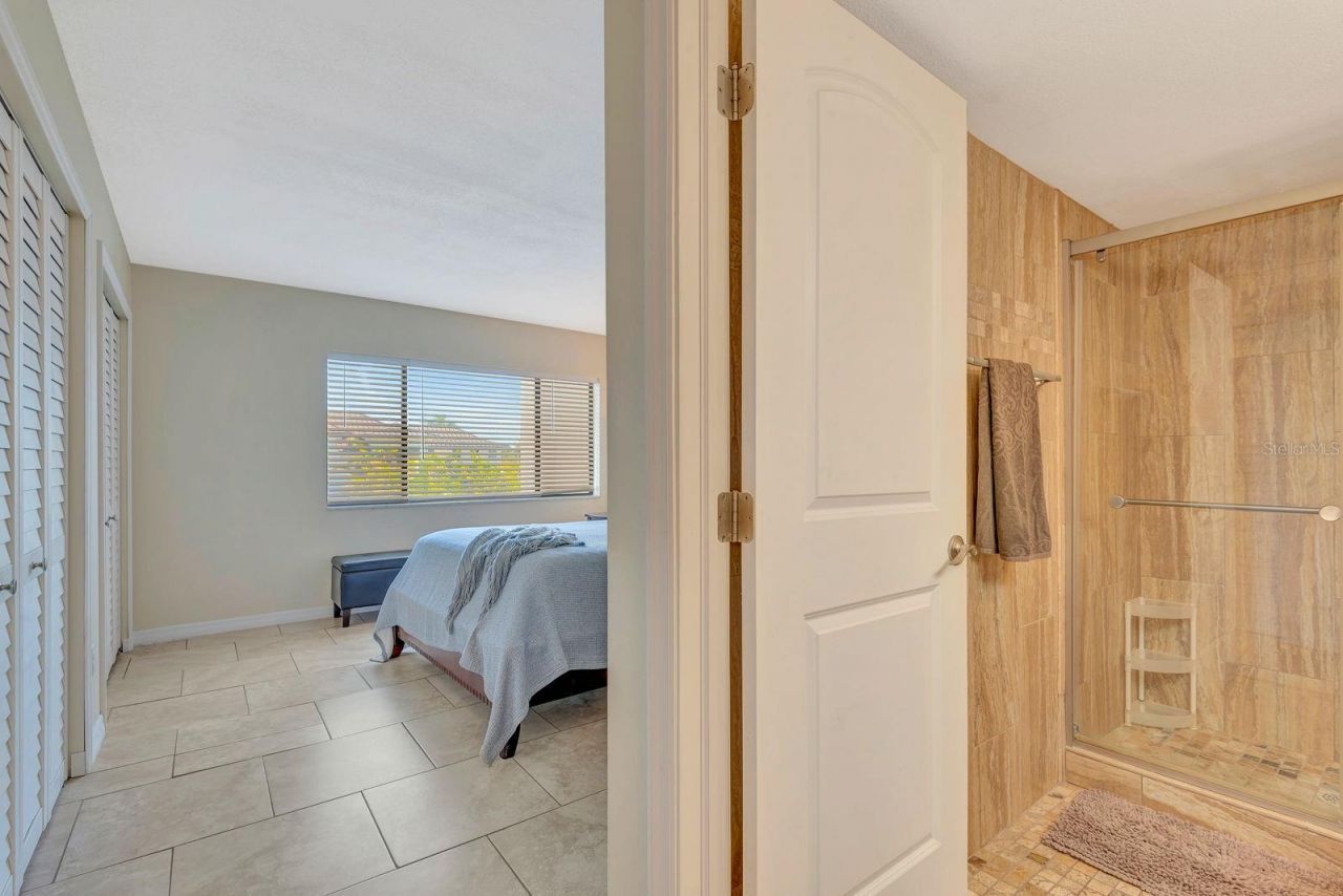 350 S Polk Drive, Unit 302, Sarasota, FL 34236 Photo