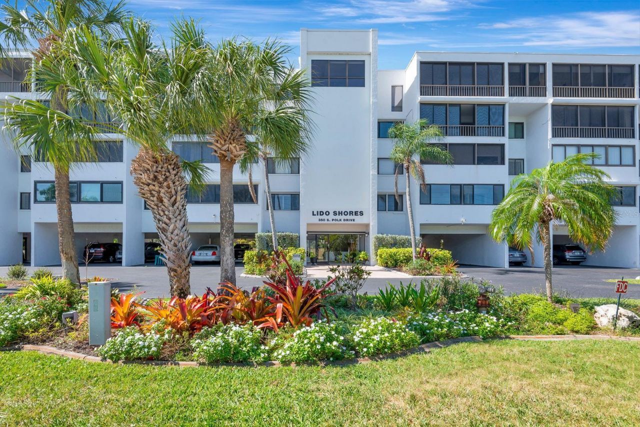 350 S Polk Drive, Unit 302, Sarasota, FL 34236 Photo