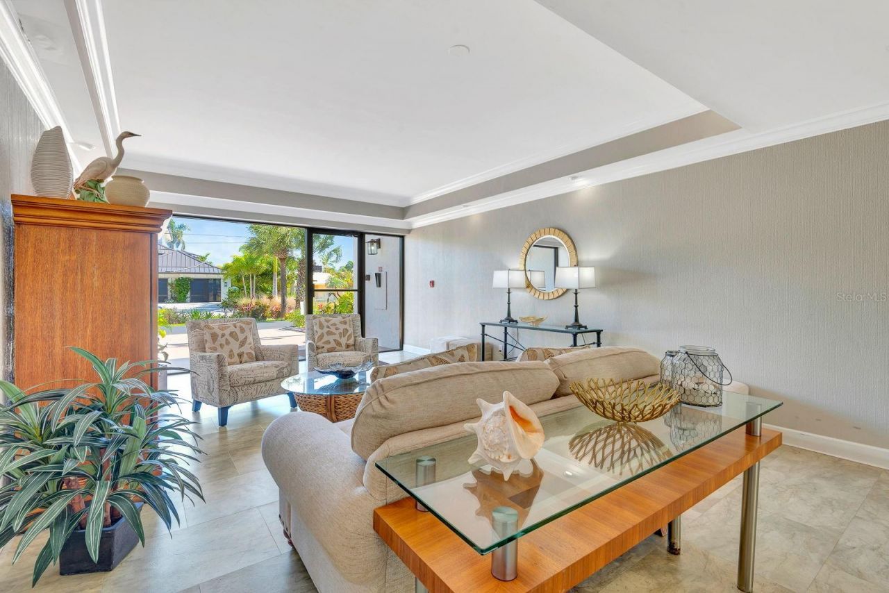 350 S Polk Drive, Unit 302, Sarasota, FL 34236 Photo