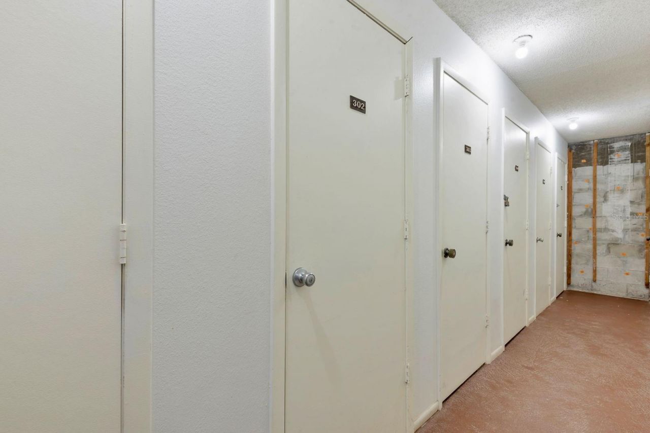 350 S Polk Drive, Unit 302, Sarasota, FL 34236 Photo